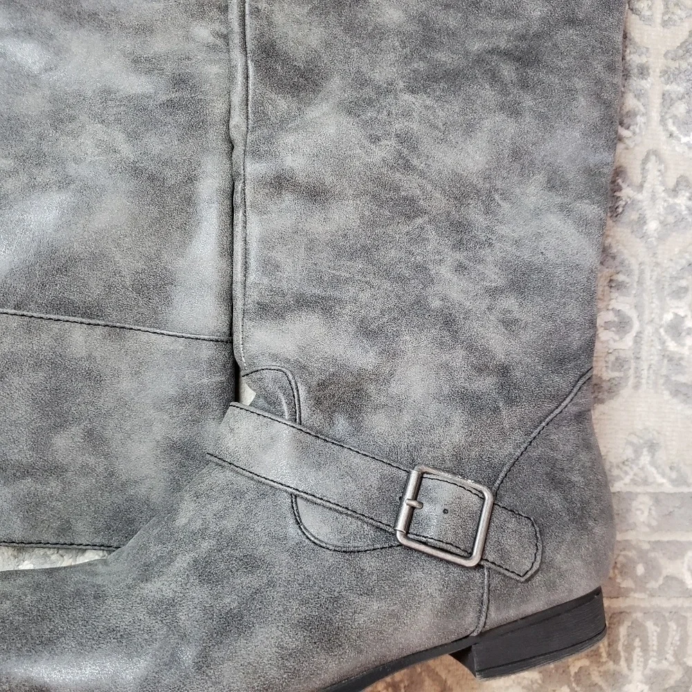 Grey Boots distressed zippered high boots